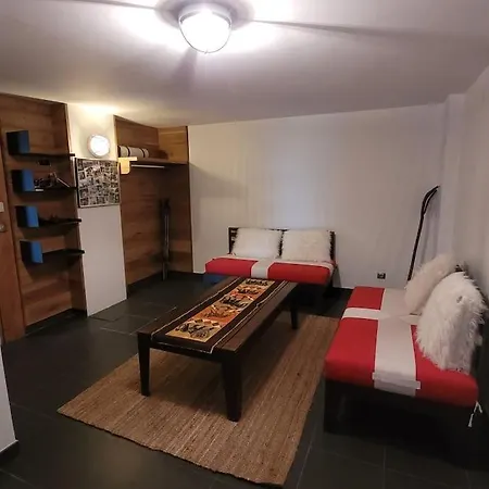 Grand Chalet Lb-3-1 Saint-Marcel (Savoie)